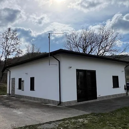 Lo Specchio Di Alice Apartment