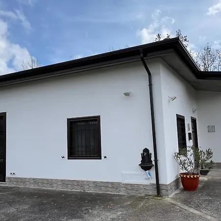 Apartment Lo Specchio Di Alice